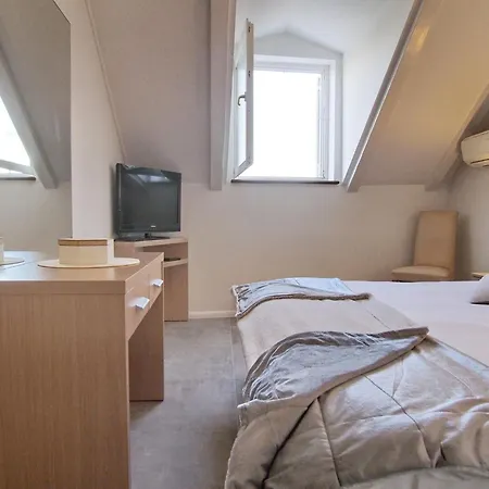& Ivu I - One Bedroom With Sea View 杜布罗夫尼克